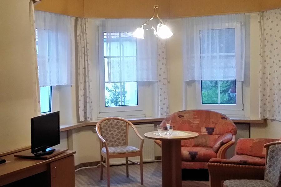 Kurhaus Jonsdorf Otel Dış mekan fotoğraf